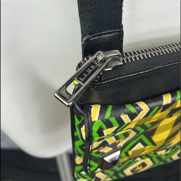 L.A.M.B. Gwen Stefani Crossbody African Argyle purse - Picture 10 of 10